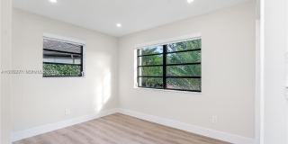 8421 SW 27th Ter Gallery 21