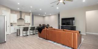 10472 W Adam Avenue Gallery 3