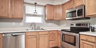 For Rent-4BDRM, 2.5BA Home in Ashwood Gallery 23