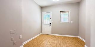 1004 GIRARD Street NW Gallery 32