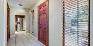 Great one story home with brick exterior on oak covered cul de sac lot Gallery 11