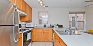 1156 N Howe St Gallery 6