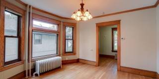 Charming 4 Bedroom/1.5 Bath Home for Rent Gallery 6