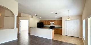 Cozy 4/2 Single-family home in beautiful Groveland!! Gallery 9