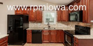 ESTABLISHED NEIGHBORHOOD!!! 4 Bedroom, 3 Bath Home in Ankeny Gallery 11