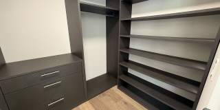 505 S Barrington Ave unit: 106 Gallery 16