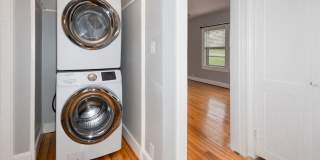Cozy 2BD/2BTH in South Knoxville Gallery 16