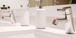 Arris Blaine Gallery 13