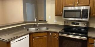 9205 N 59th Avenue Gallery 21