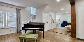 4 bed 2.5 bath House | East Rochester | First Floor Laundry Hookups | Front and back covered porch Gallery 9