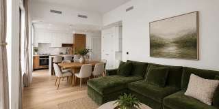 29 Huron St # 24 Gallery 7
