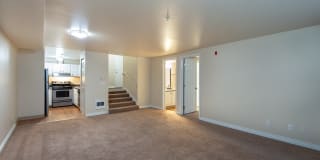 Ellis Court Apartments Gallery 19