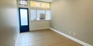 1725 BANK Street Gallery 2