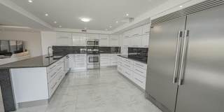 468 Golden Isles Dr # 202, Hallandale Beach, FL 33009 Gallery 13