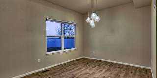 4 Bedroom Home in East Windsor Gallery 1