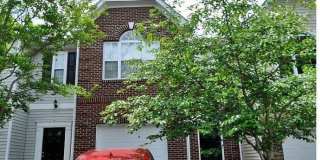 522 Writers Way Gallery 1