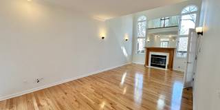 224 Charlotte Pl Gallery 2