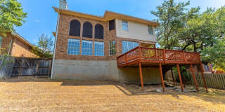 Spacious and stunning 4 bed 3.5 bath in Austin!!! Gallery 42