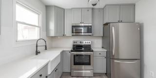 23090 Powell Ave Gallery 7