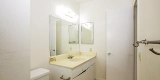 Great 1 Bedroom Condo in Long Beach! Gallery 11