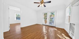 5225 De Longpre Ave. Gallery 17