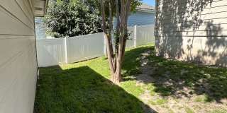 512 Crater Lake Dr Gallery 11