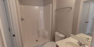Northern Spacious 4 BDR Duplex Gallery 11