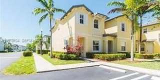 3065 SE 1st Dr Gallery 1