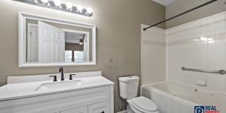 Charming Main Floor Condo in Water Valley Charming Main Floor Condo in Water Valley Gallery 11