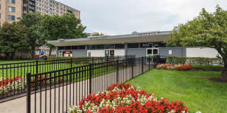 Sherwood at Southern Towers Gallery 22