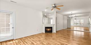 Maple Crossing Condo – Comfort, Convenience & Location Maple Crossing Condo – Comfort, Convenience & Location Gallery 7
