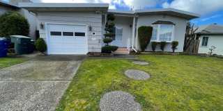 Three Bedroom Home with Lots of Common Area in Sunshine Gardens in SSF Gallery 1