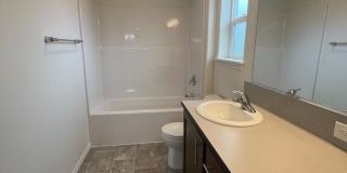 3-Bedroom 2.5-Bathroom Townhouse in Friendly Neighborhood 3-Bedroom 2.5-Bathroom Townhouse in Friendly Neighborhood Gallery 22