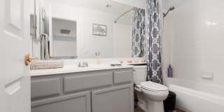 Fully furnished home with pool Gallery 20