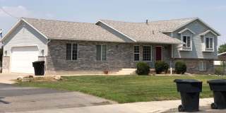 Beautiful home in Clinton with sport pad and playground Beautiful home in Clinton with sport pad and playground Gallery 22