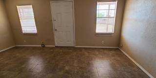 Nice and Cozy Duplex located in Northeast El Paso Gallery 3