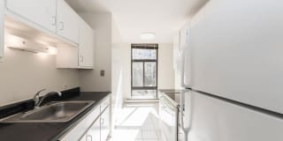 65 East Scott Street Building Gallery 17