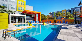 Brooklyn Riverside Gallery 8