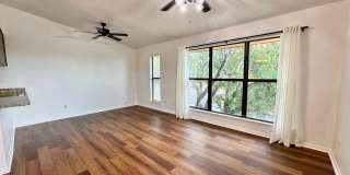 Move-In Ready Townhome with Thoughtful Multi-Level Design And NEW Flooring! Gallery 19