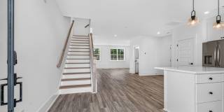 Modern Comfort in the Heart of Johns Island Gallery 6