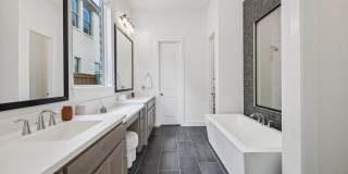 Beautiful 4 bedroom in desirable Prosper. Gallery 24