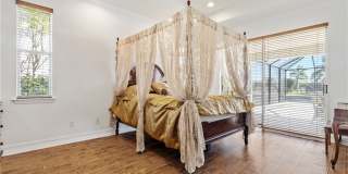 3101 SW 26th Place Gallery 25