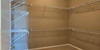 2139 Twin Falls Drive Gallery 36
