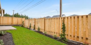 Beautiful 4 Bedroom + Office Home with Open Layout, Gourmet Kitchen & Large Entertainment Room Gallery 28