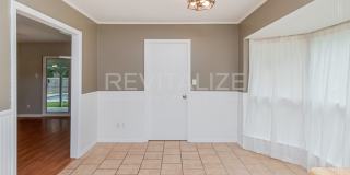 1724 Rustic Wood Ct – Classic Comfort Meets Outdoor Living Gallery 20