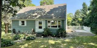 46 Watrous Ave Gallery 1