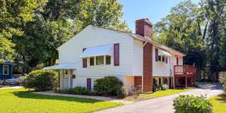 2843 ANNANDALE Road Gallery 1