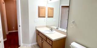 Spacious 4 Bed 3 Bath Home w FULLY FENCED YARD for Rent! Gallery 42