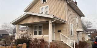 315 E 10th Street unit: Rear Gallery 1