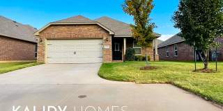 621 Christian Lane Gallery 1